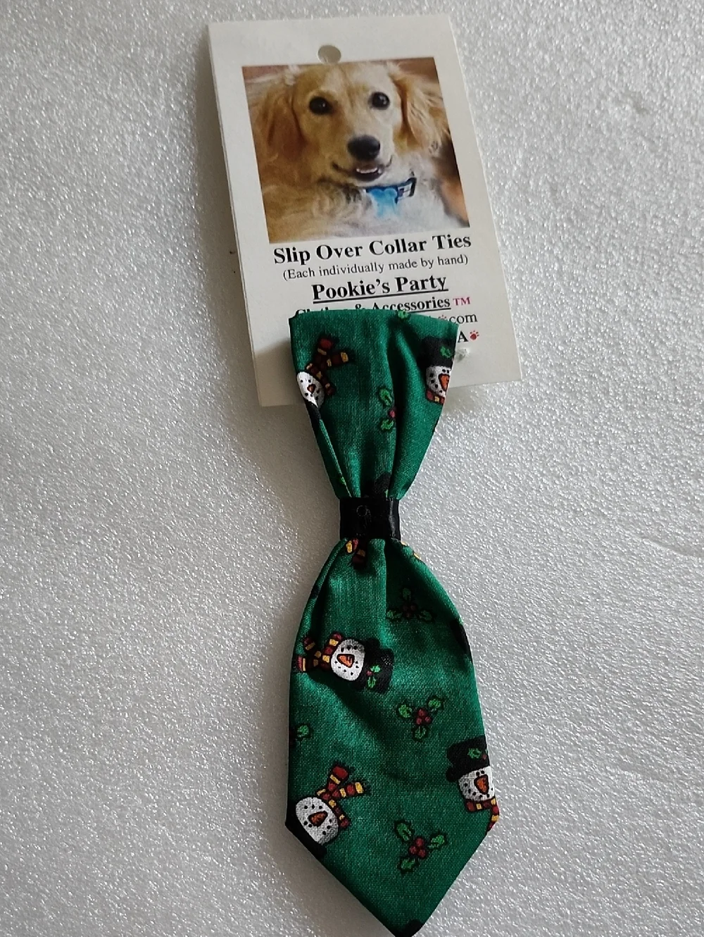 Pookie's Party Green Snowman Slip-Over Dog Tie